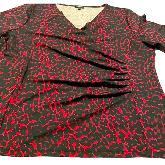 TALBOTS Animal Print Faux Wrap with Side Ruching V-Neck 3/4 Sleeve Top size M - Picture 3 of 9